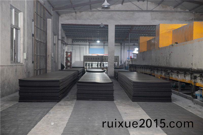 車(che)間(jian)展示