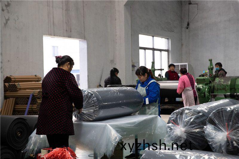 加(jia)工(gong)現(xiàn)場(chang)