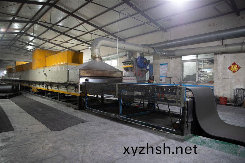 生(sheng)産設(she)備(bei)